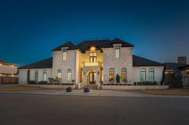 $2,100,000 | 4003 104th Street, Lubbock, TX 79423