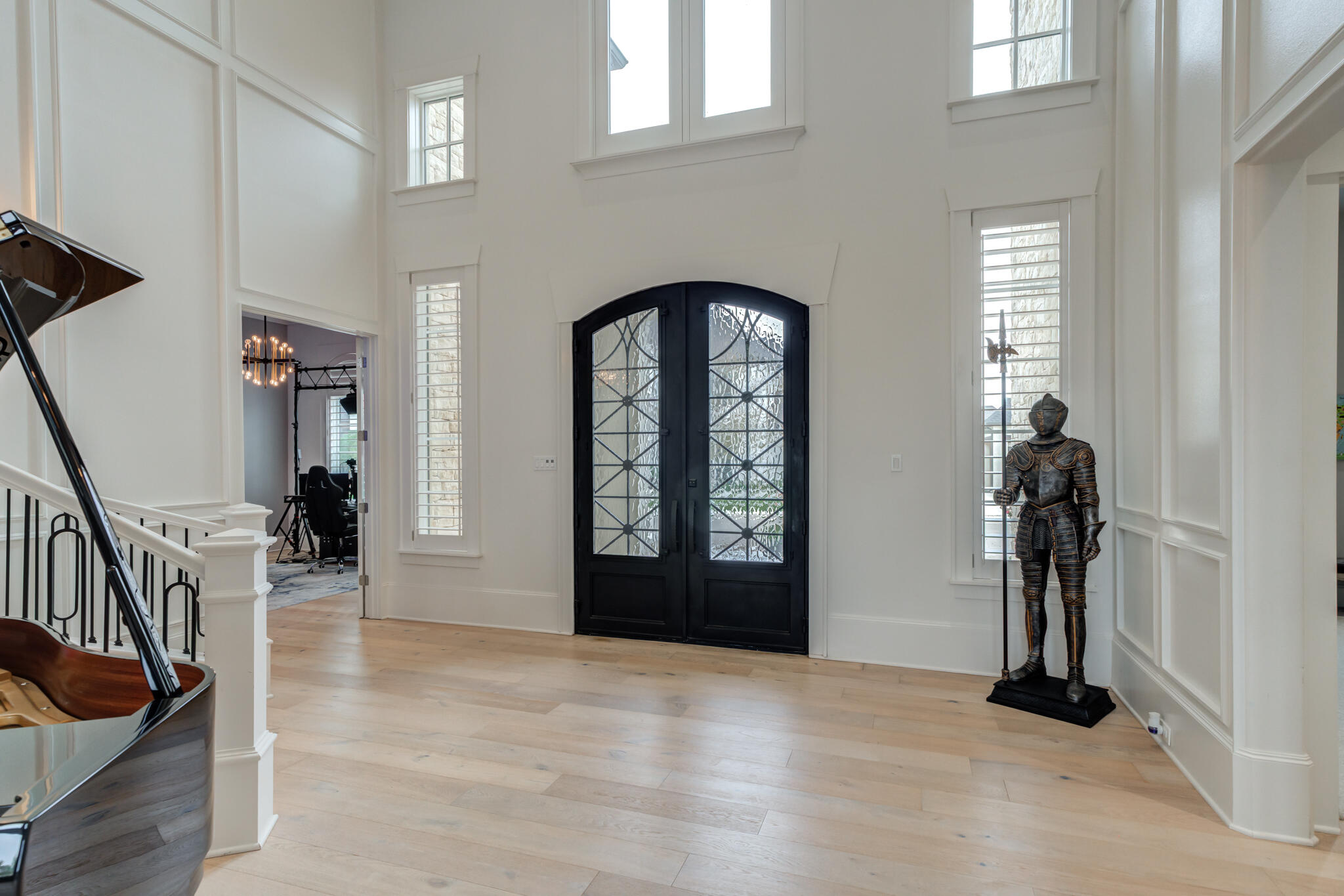 4003 104th Street Lubbock, TX 79423 - Photo 17 of 111 4003-104th-St_Lubbock-TX_14_Entryway