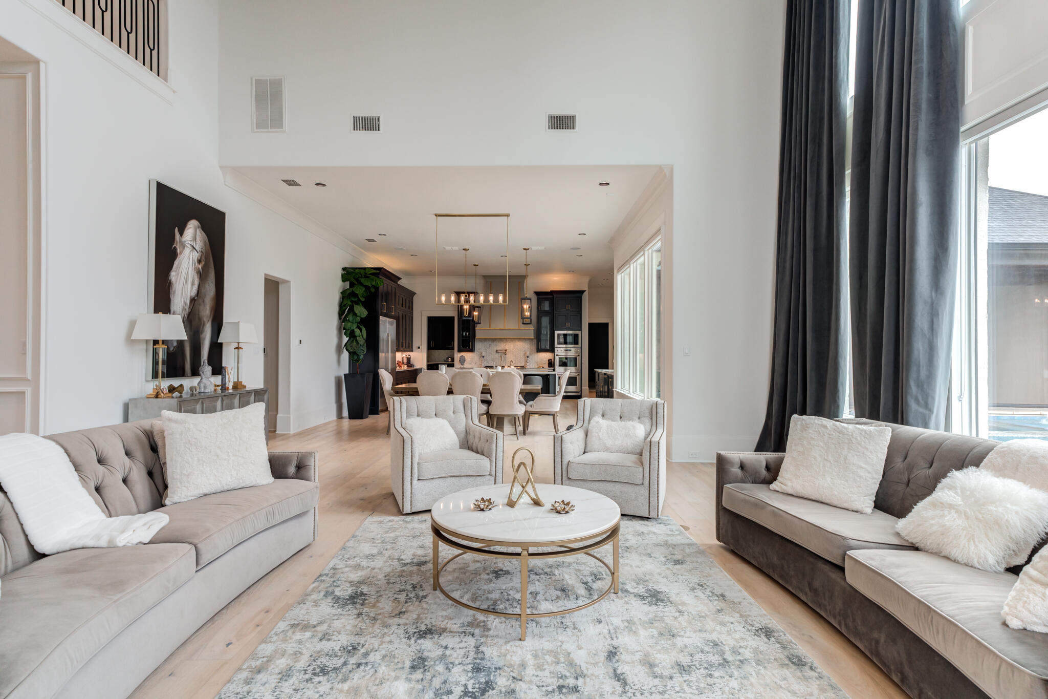 4003 104th Street Lubbock, TX 79423 - Photo 36 of 111 4003-104th-St_Lubbock-TX_33_Living-Room