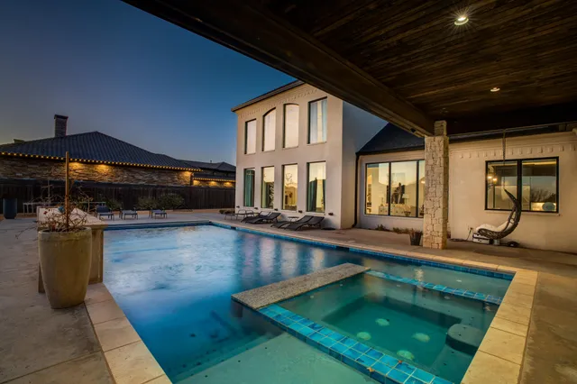 $2,100,000 | 4003 104th Street, Lubbock, TX 79423