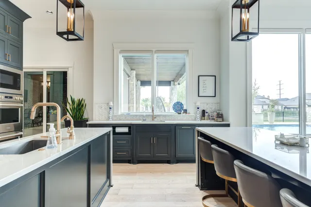 $2,100,000 | 4003 104th Street, Lubbock, TX 79423