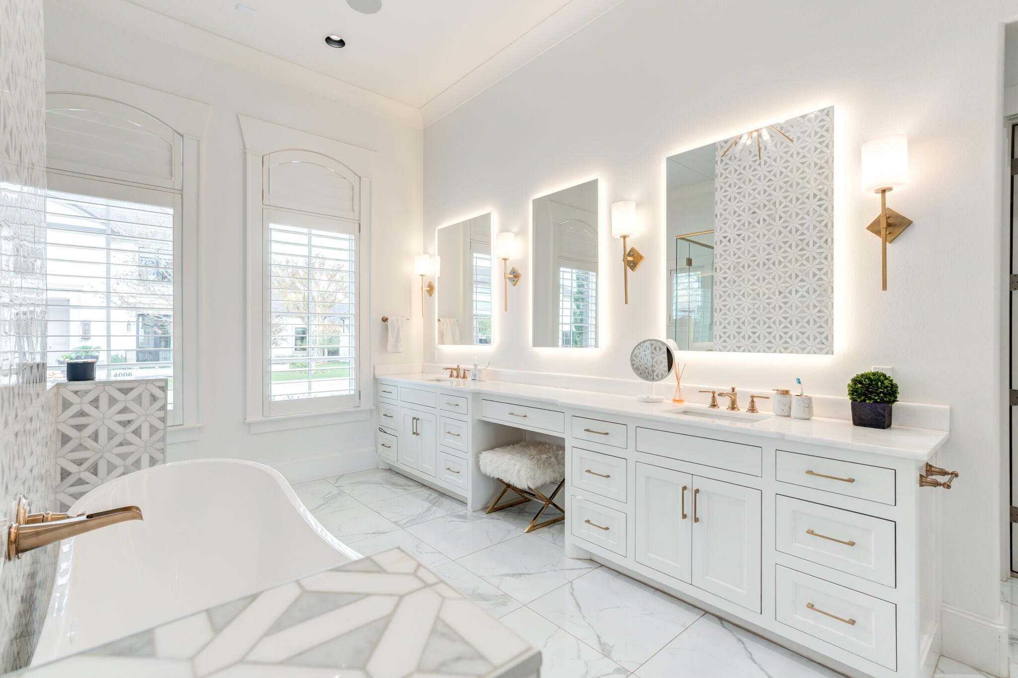 4003 104th Street Lubbock, TX 79423 - Photo 77 of 111 4003-104th-St_Lubbock-TX_74_Primary-Bath