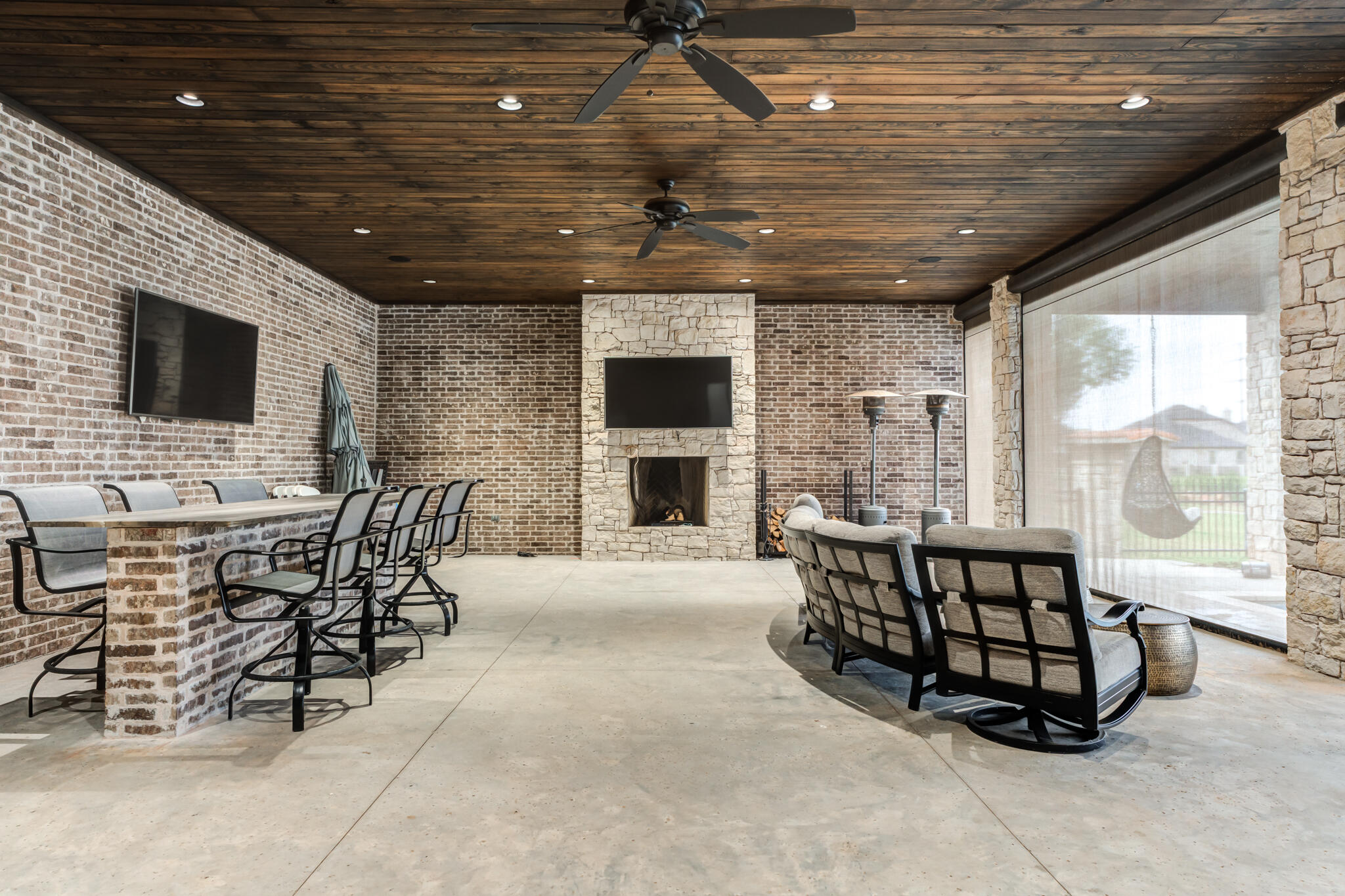 4003 104th Street Lubbock, TX 79423 - Photo 98 of 111 4003-104th-St_Lubbock-TX_95_Covered-Pati