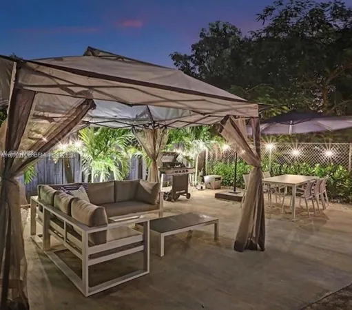 $3,800 | 2501 Northeast 181st Street, North Miami Beach, FL 33160