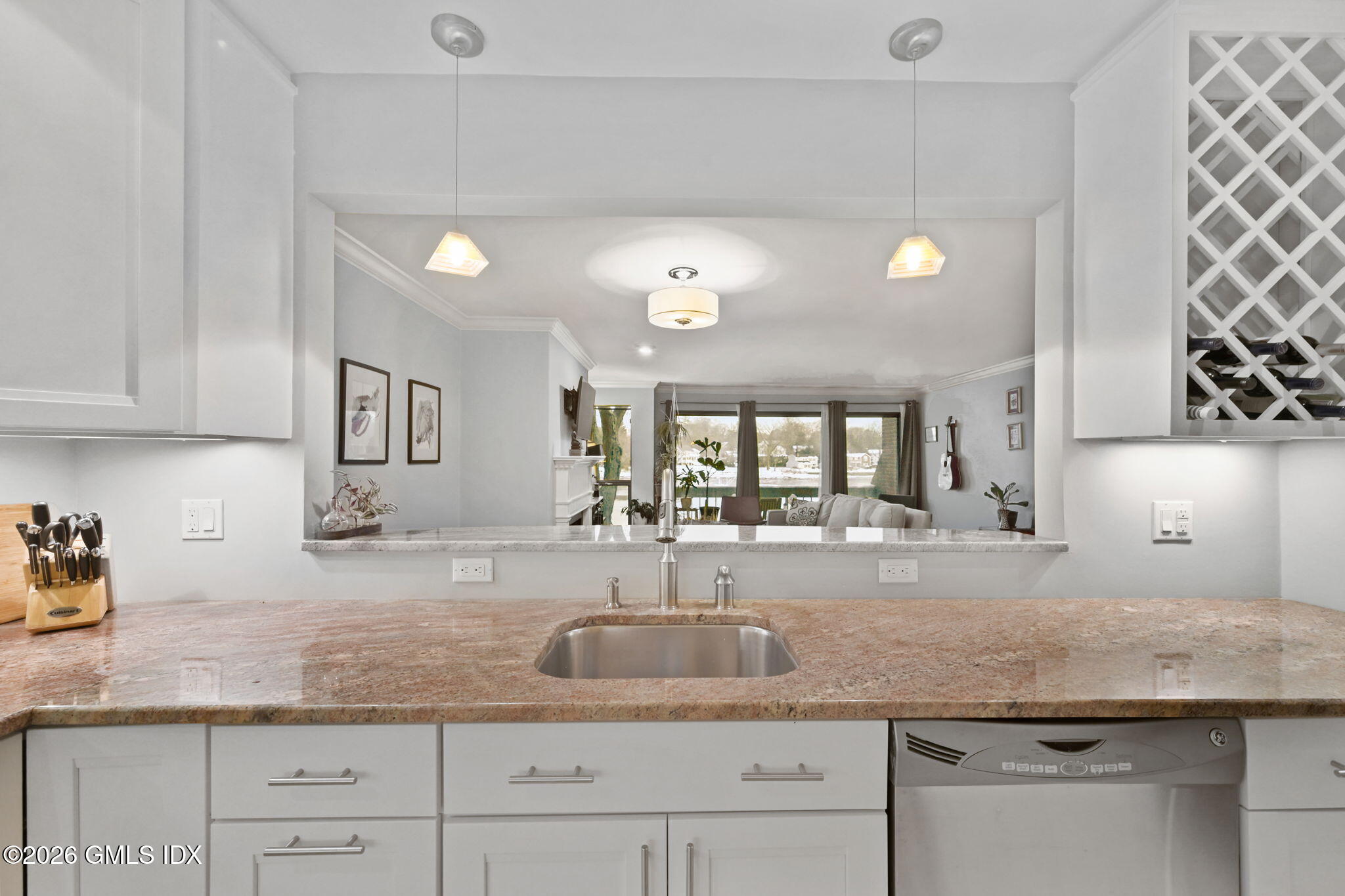 11 River Road, Unit 119 Cos Cob, CT 06807 - Photo 9 of 20 14-web-or-mls-11-river-rd-unit-119