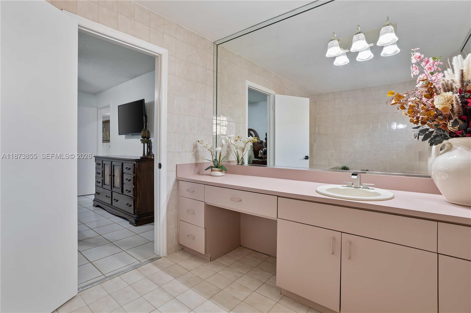 7801 Southwest 9th Terrace Miami, FL 33144 - Photo 15 of 37