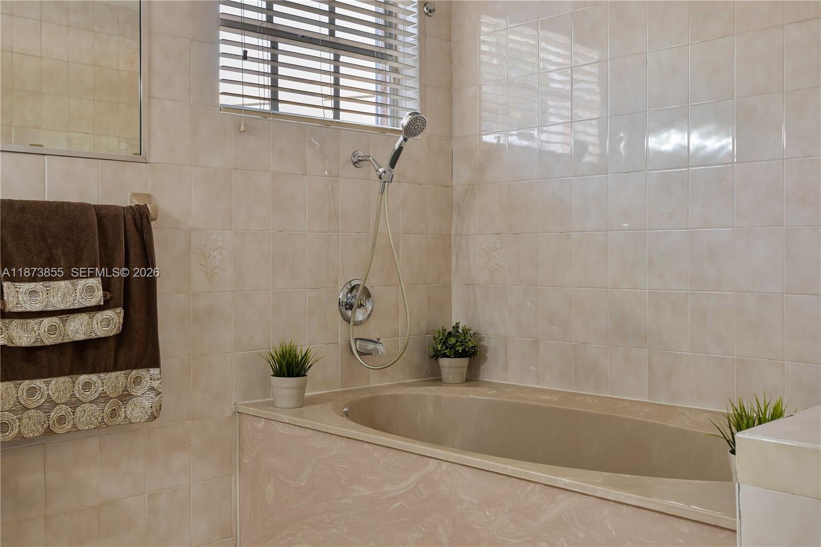 7801 Southwest 9th Terrace Miami, FL 33144 - Photo 16 of 37