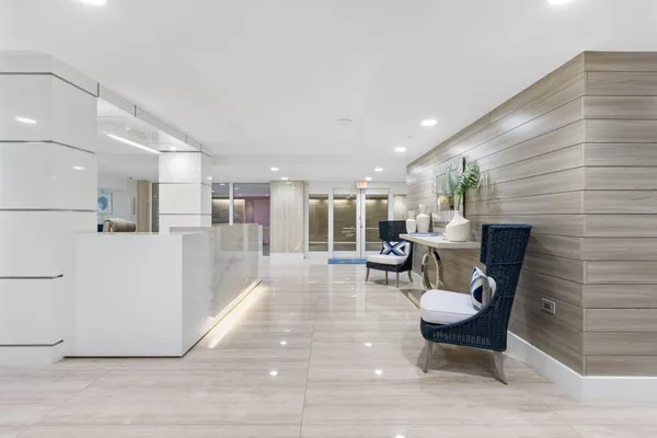 $10,250 | 2773 South Ocean Boulevard, Unit 517, Palm Beach, FL 33480
