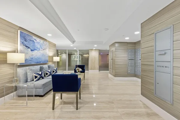 $10,250 | 2773 South Ocean Boulevard, Unit 517, Palm Beach, FL 33480