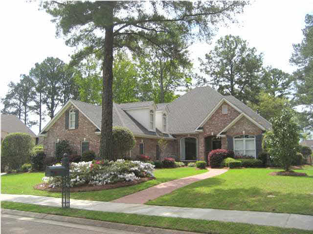 104 Red Oak Ridge Brandon, MS 39047 - Photo 1 of 23 Front View