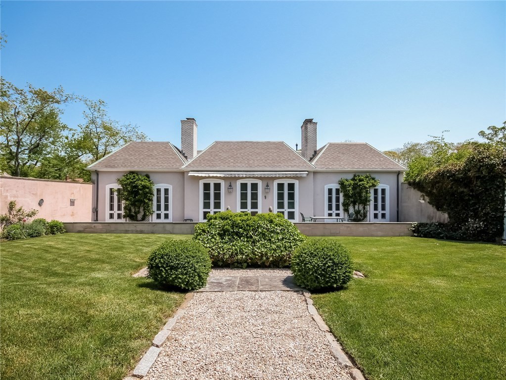 7 Jeffrey Road Newport, RI 02840 - Photo 12 of 26