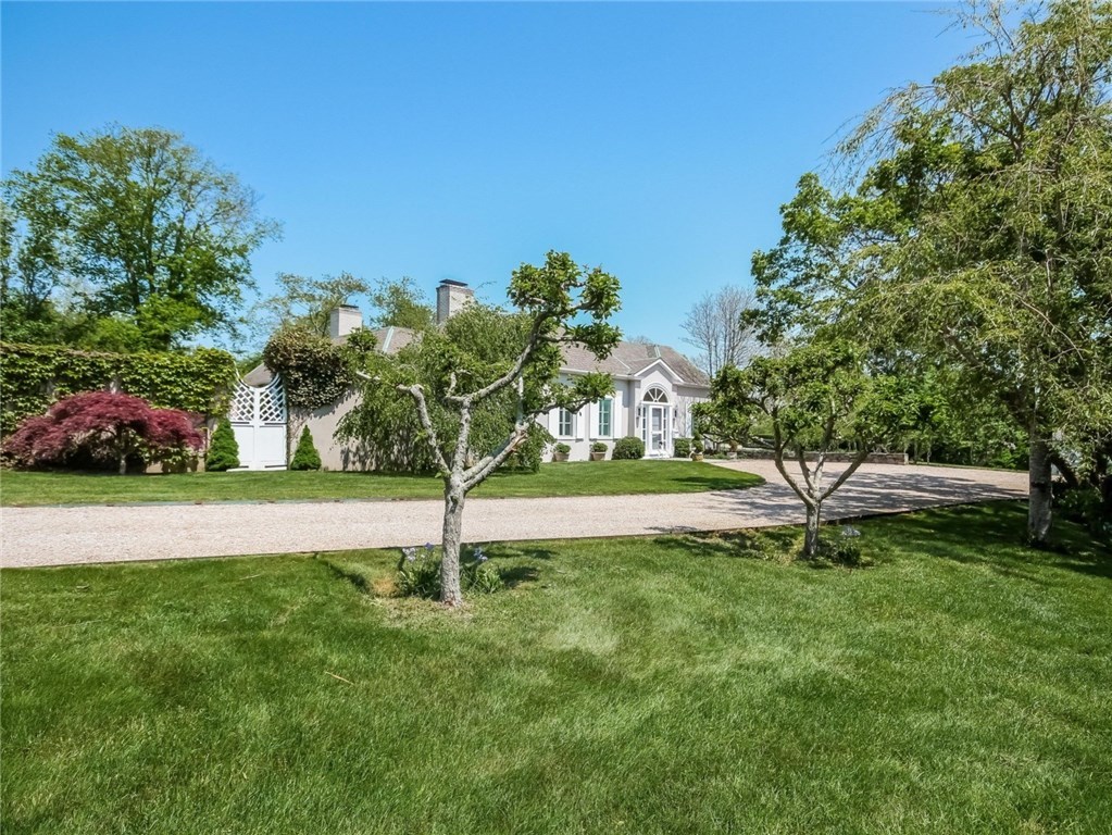 7 Jeffrey Road Newport, RI 02840 - Photo 21 of 26