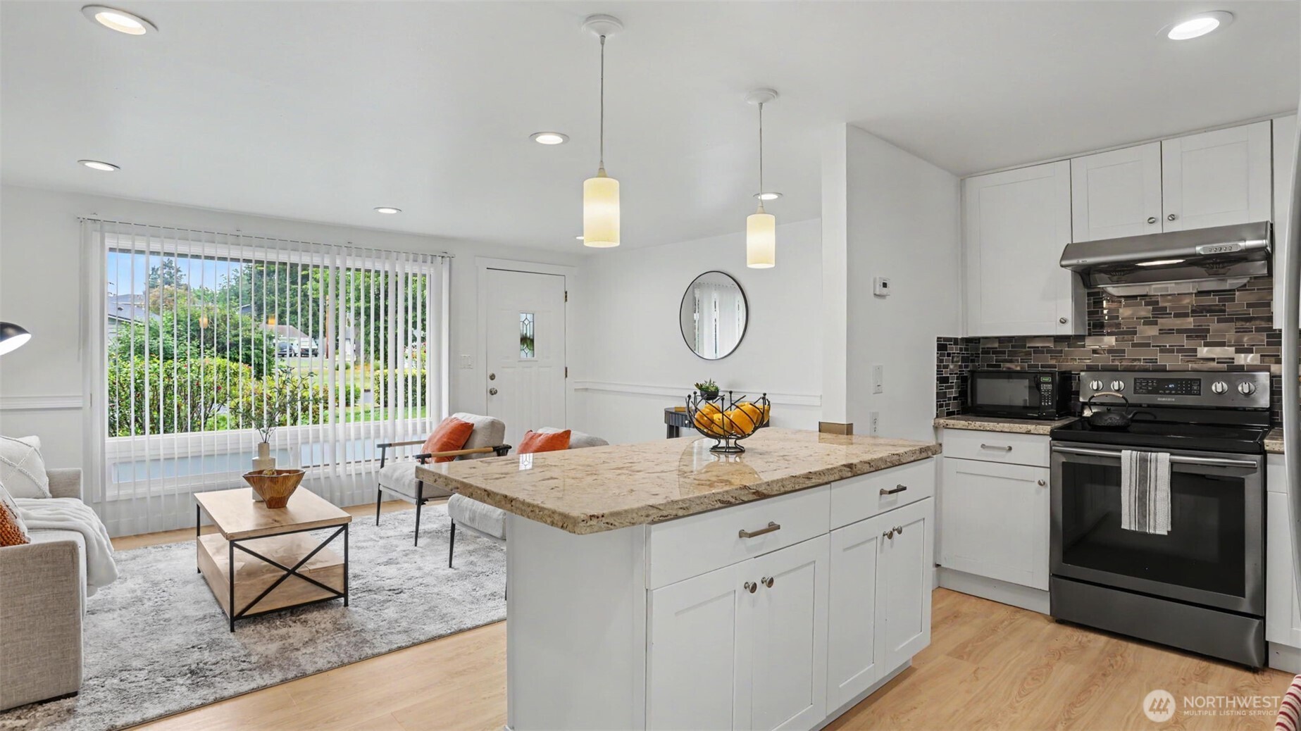 3401 Northeast 8th Street Renton, WA 98056 - Photo 8 of 28