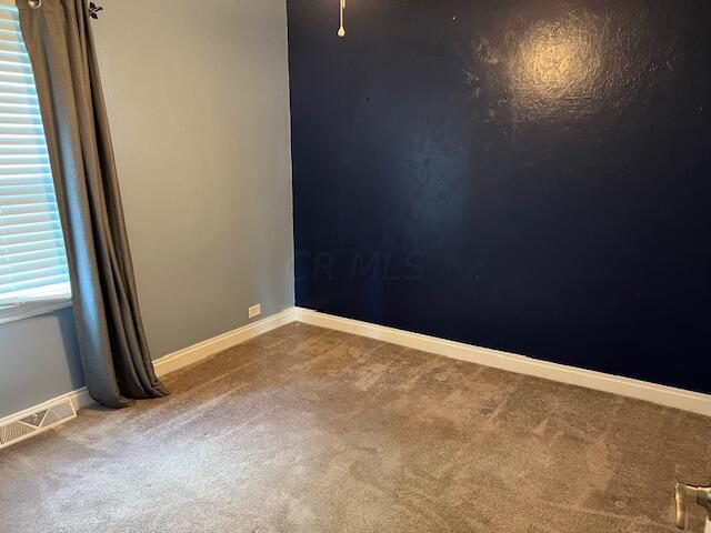 122 Oaksmere Road Springfield, OH 45503 - Photo 14 of 21 F6D522EE-8891-4A43-8CDA-9375FE020AB5