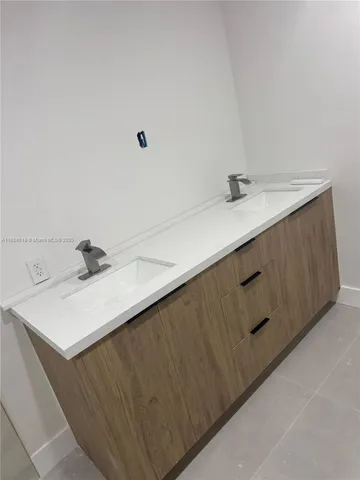 $5,800 | 9410 Southwest 55th Street, Miami, FL 33165