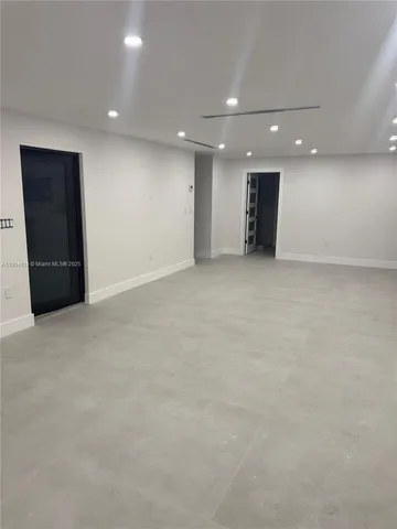 $5,800 | 9410 Southwest 55th Street, Miami, FL 33165