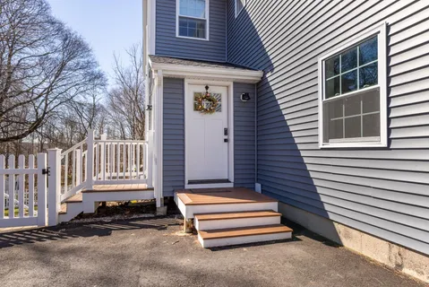$1,075,000 | 72 Woodbury Avenue, Unit 1, Portsmouth, NH 03801