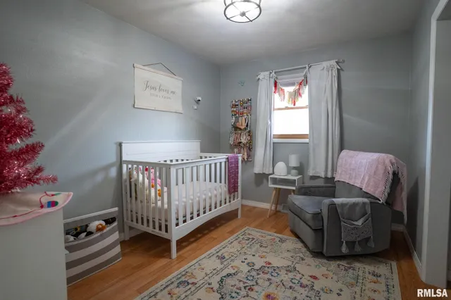 $199,900 | 2212 West Washington Street, Springfield, IL 62704