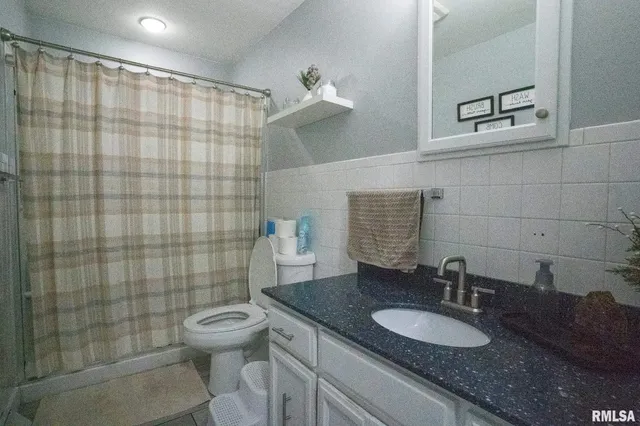 $199,900 | 2212 West Washington Street, Springfield, IL 62704