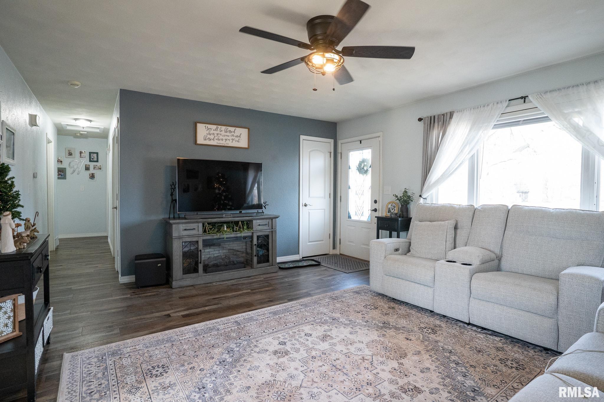 2212 West Washington Street Springfield, IL 62704 - Photo 3 of 21