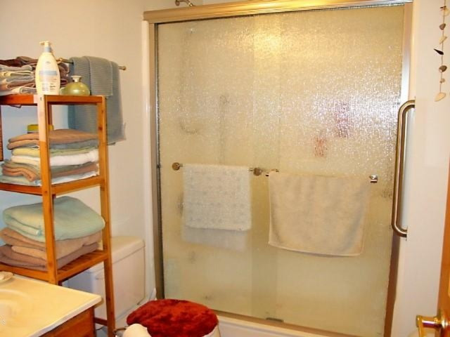 46868 Meadow Lane Decatur, MI 49045 - Photo 31 of 46 Master bath a