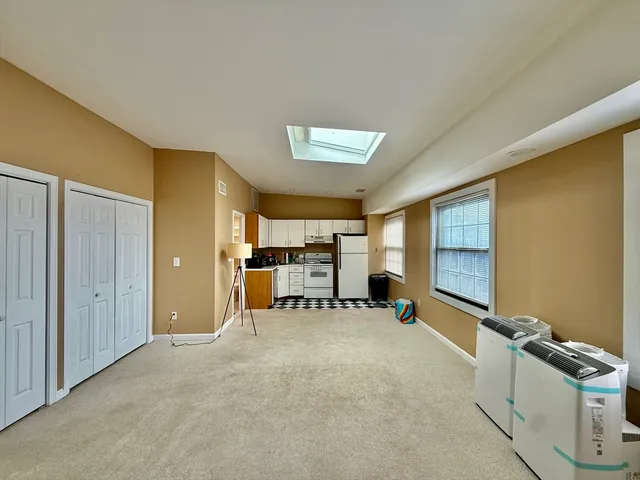 $1,950 | 21 Linden Street, Unit 409, Quincy, MA 02170