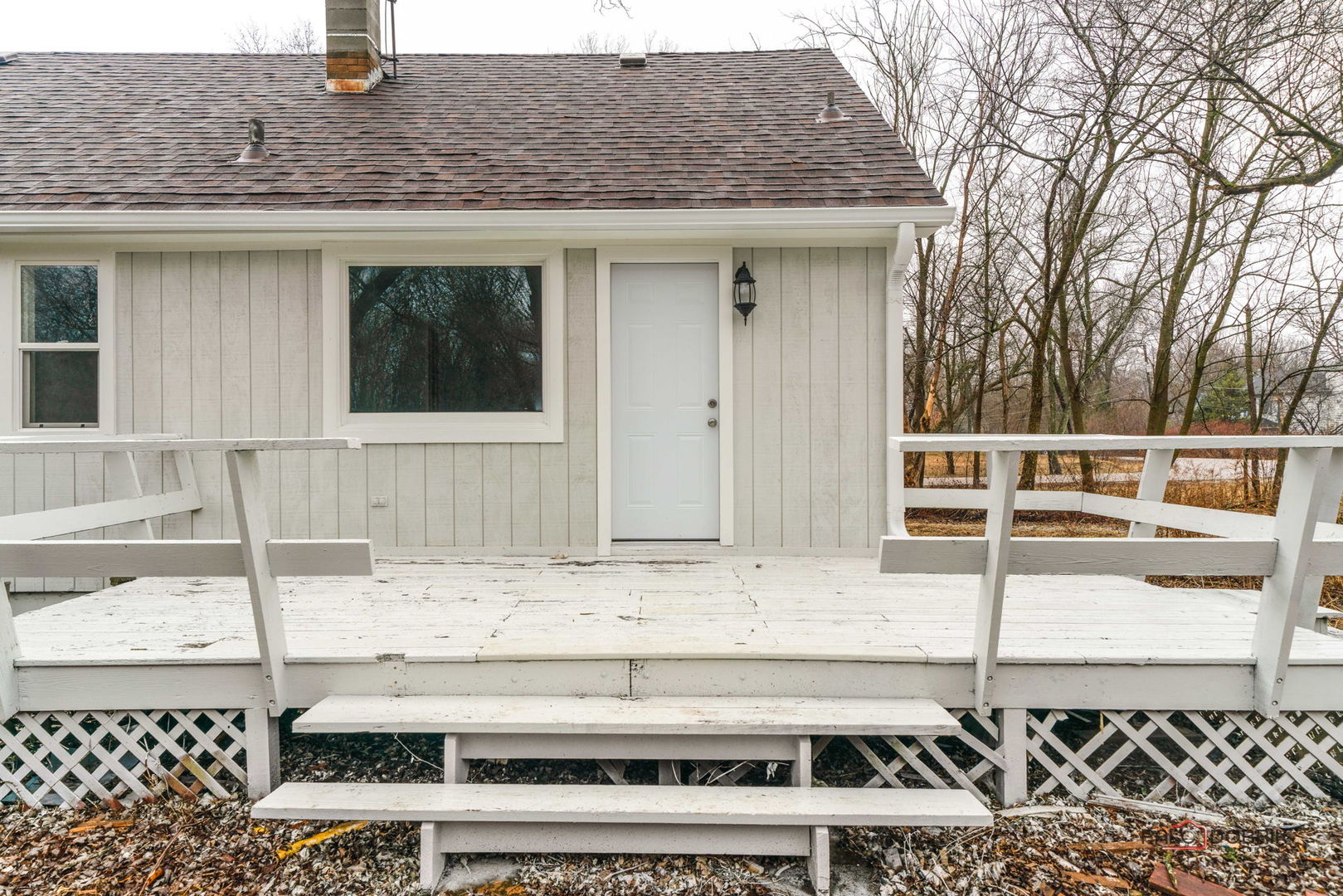 38236 North Lee Avenue Spring Grove, IL 60081 - Photo 20 of 25 a view of a terrace