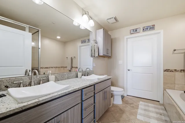 $460,000 | 215 Center Street, Unit 1507, San Antonio, TX 78202