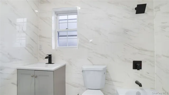 $929,000 | 2155 Walton Avenue | Fordham Heights