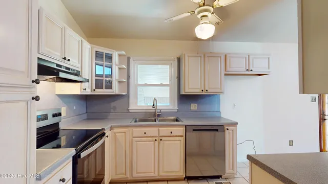 $224,900 | 109 London Lane, Jacksonville, NC 28546