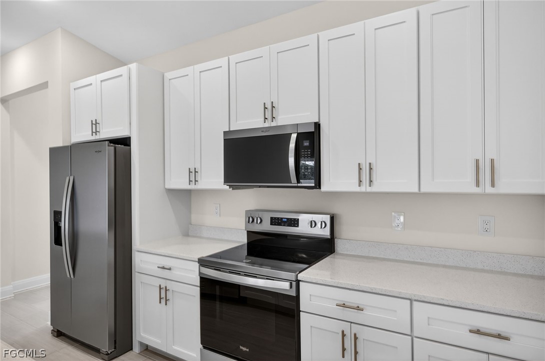 133 Southwest 9th Place Cape Coral, FL 33991 - Photo 16 of 33