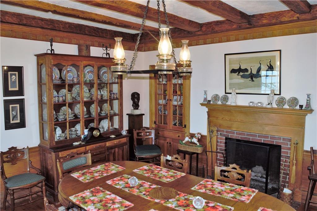 11 Captains Way Castine, ME 04421 - Photo 16 of 24 Dining Room