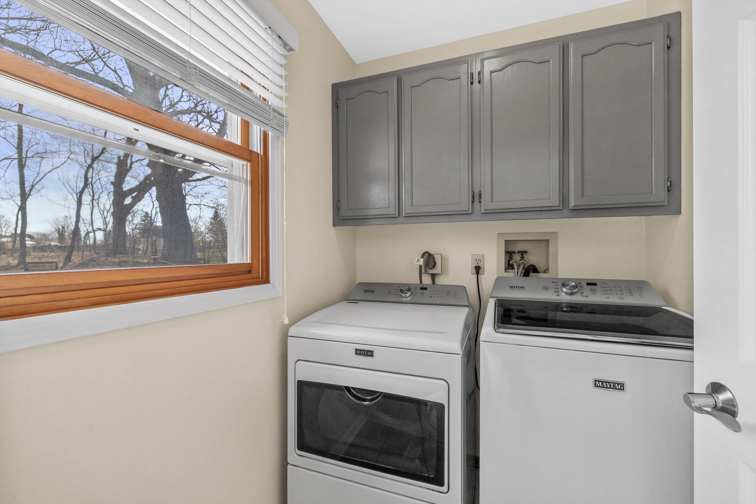 3431 Wood Road Mount Pleasant, WI 53406 - Photo 13 of 37 11-IMG_4938