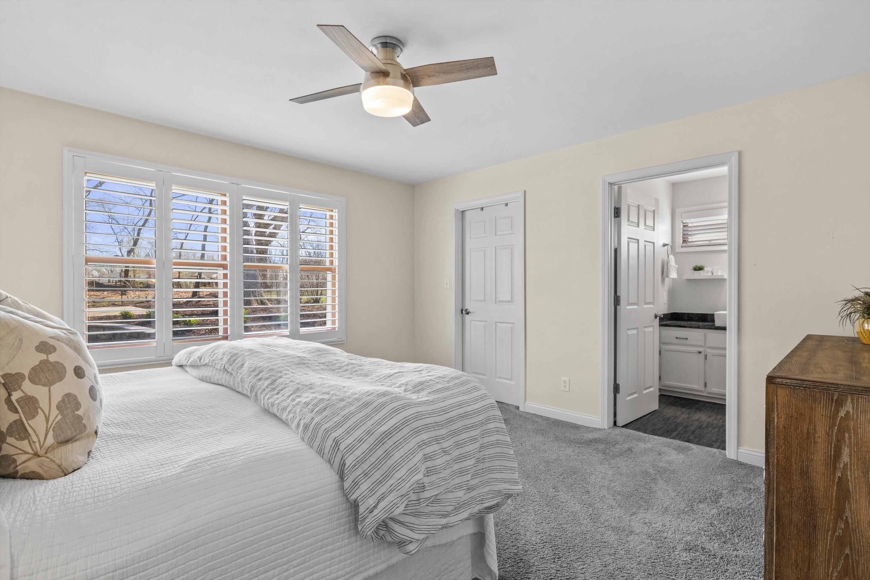 3431 Wood Road Mount Pleasant, WI 53406 - Photo 27 of 37 25-IMG_5001