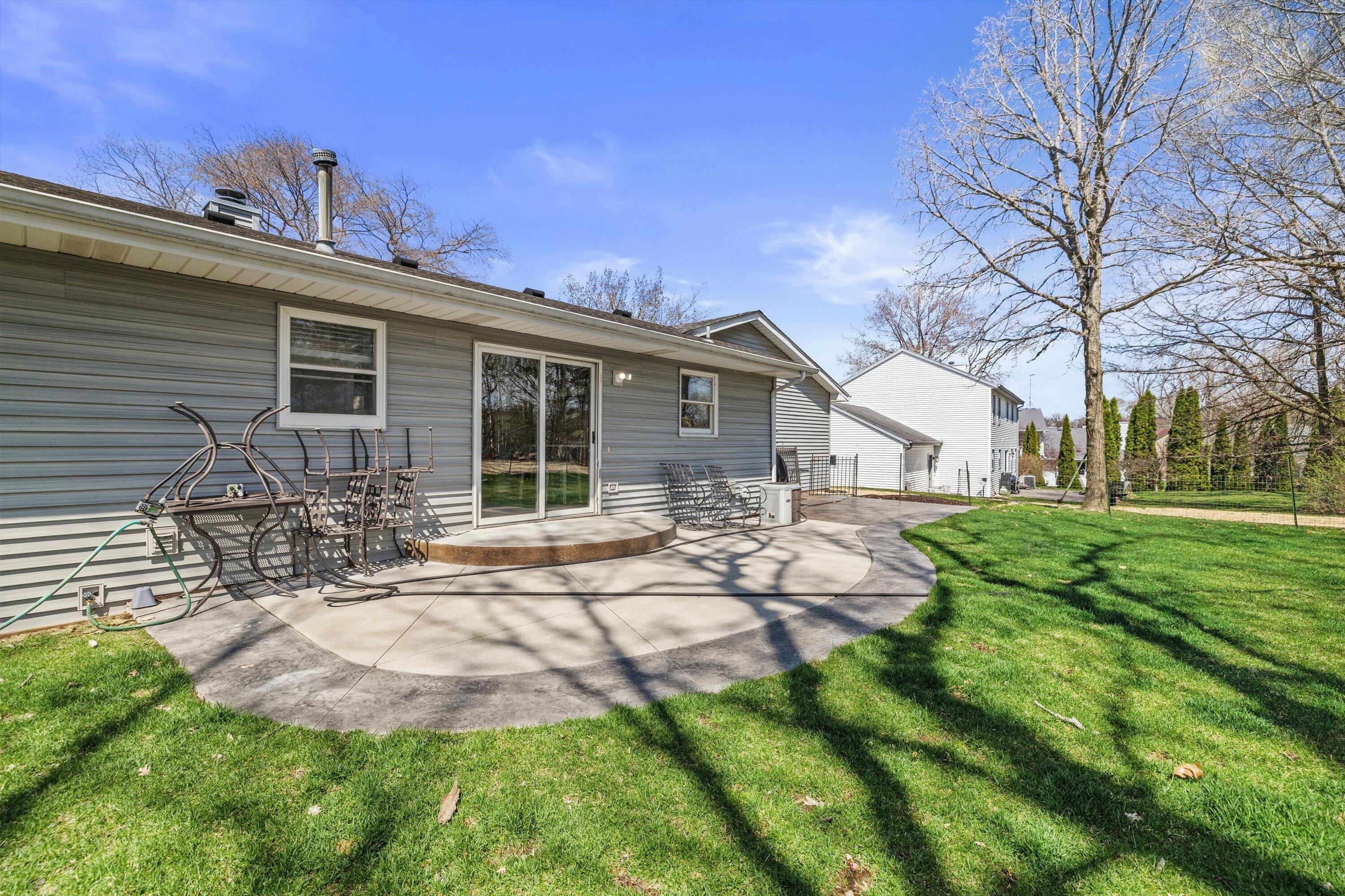 3431 Wood Road Mount Pleasant, WI 53406 - Photo 4 of 37 36-IMG_5037