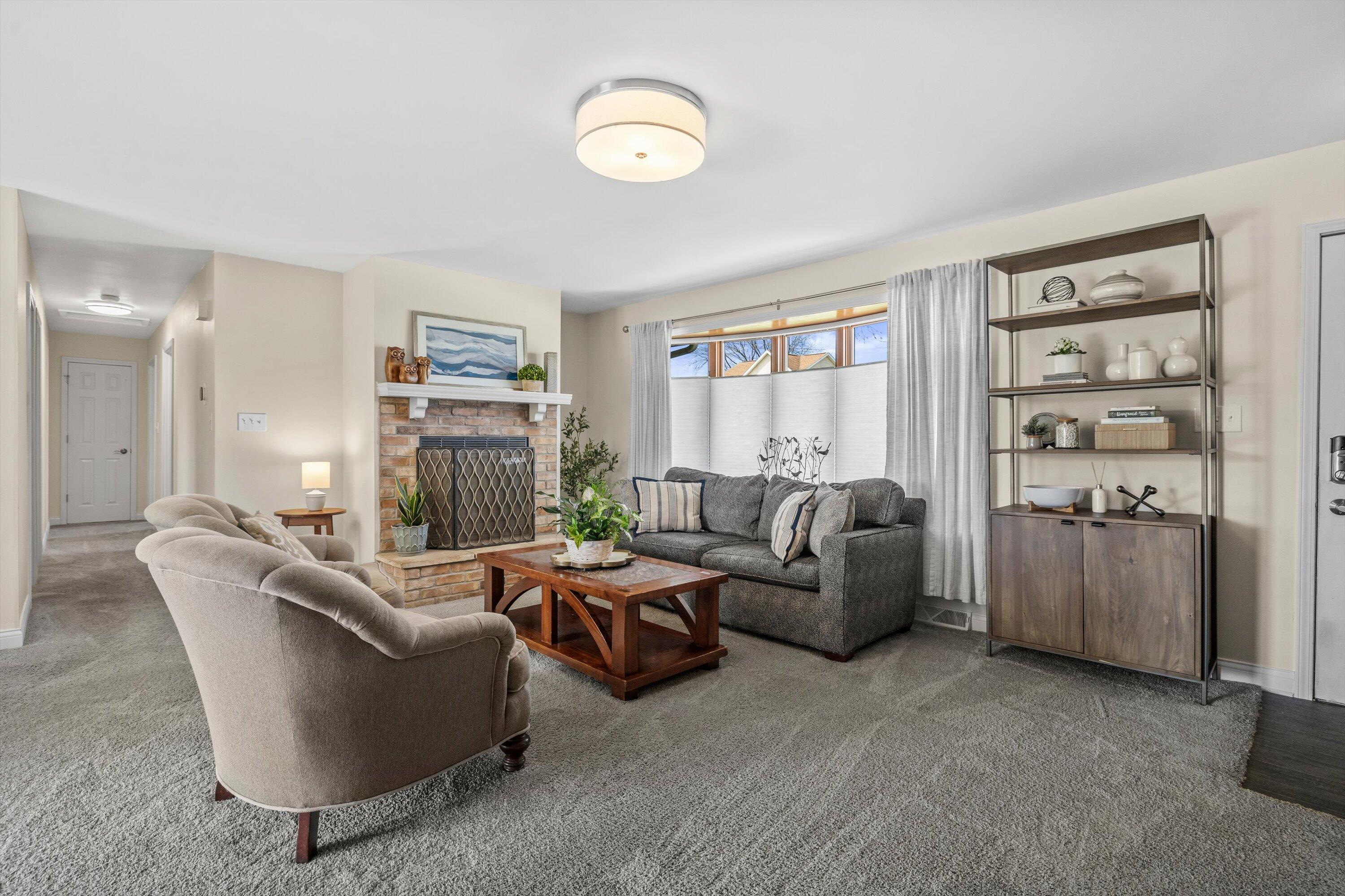 3431 Wood Road Mount Pleasant, WI 53406 - Photo 7 of 37 05-IMG_4903