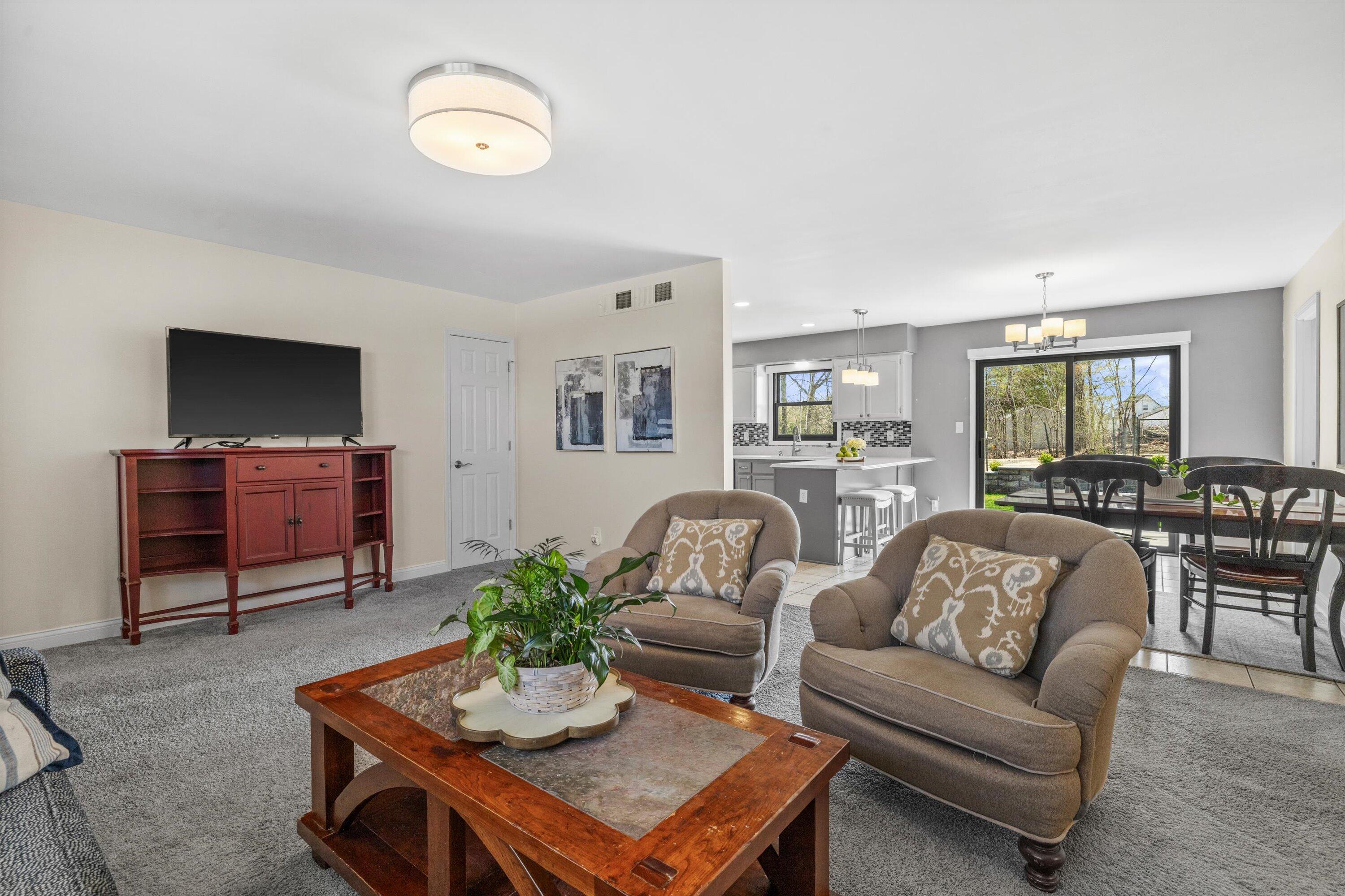 3431 Wood Road Mount Pleasant, WI 53406 - Photo 9 of 37 07-IMG_4915