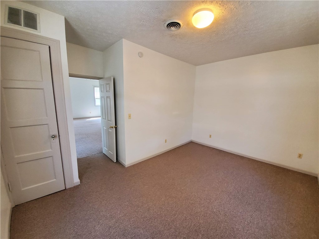 74 Stewart Street Rochester, NY 14620 - Photo 15 of 16