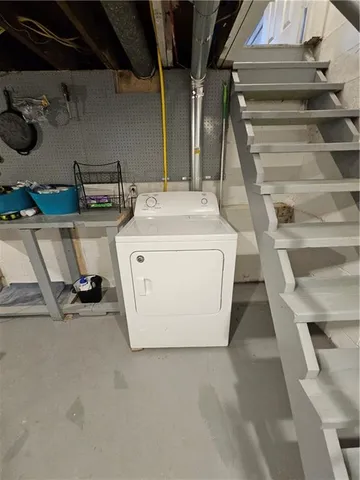 $1,600 | 4205 Stanton Avenue, Pittsburgh, PA 15201