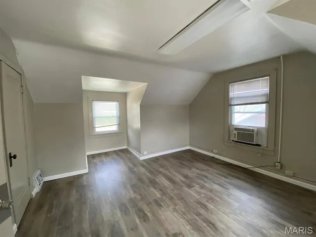 $100,000 | 2218 West A Street, Belleville, IL 62226