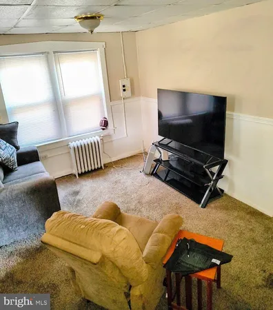 $1,500 | 301 Evesham Avenue West, Unit 305B, Magnolia, NJ 08049