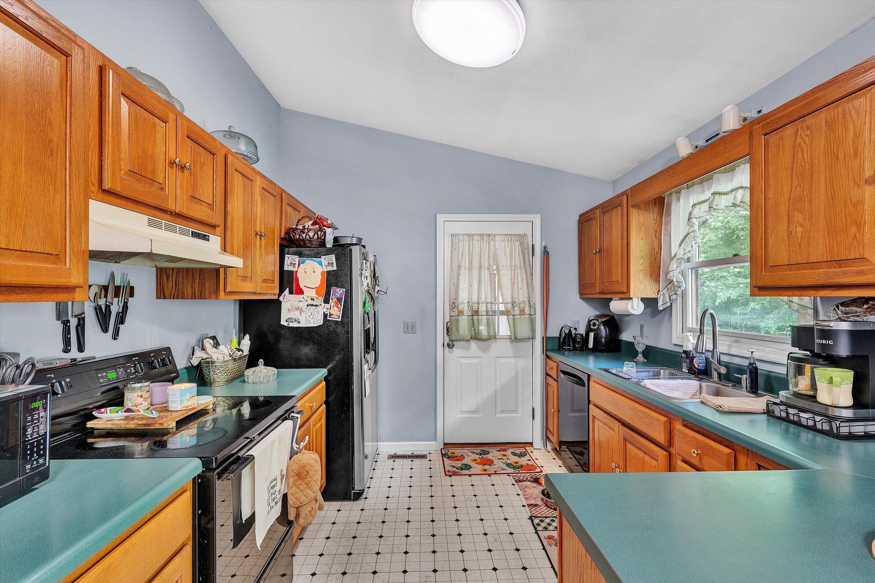 1550 Vernon Lane Blue Ridge, VA 24064 - Photo 13 of 45 13-SGP-00922