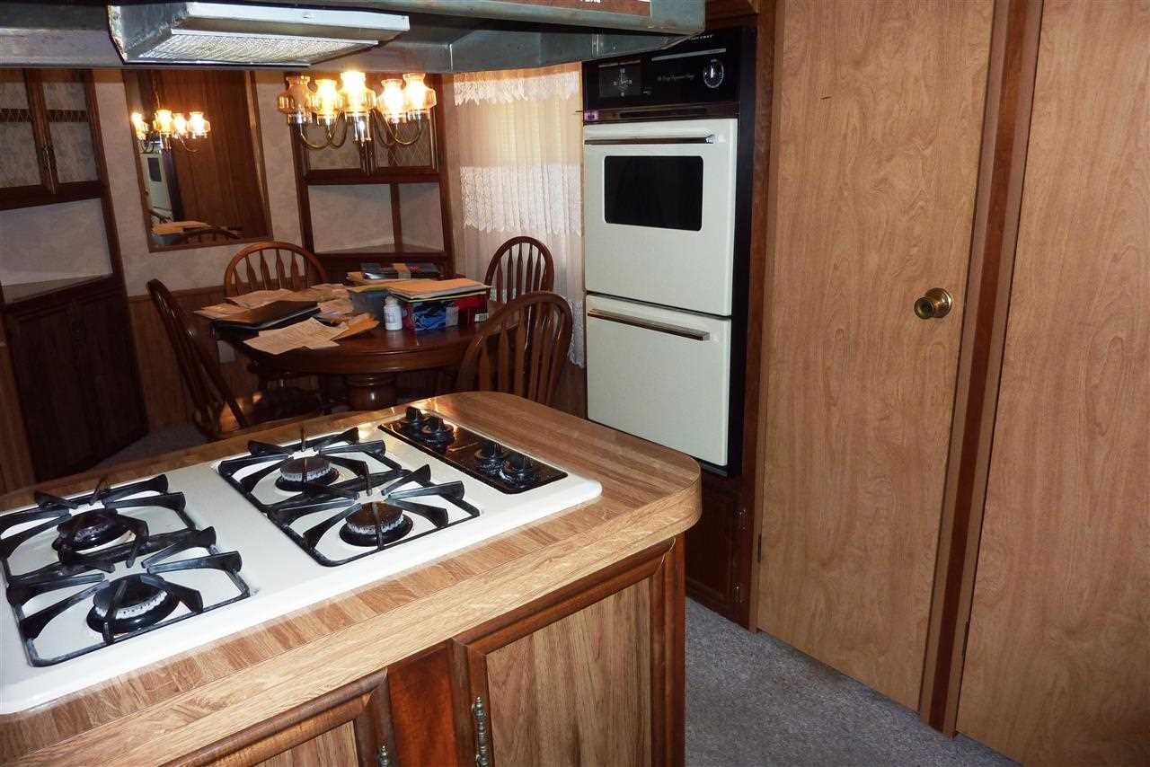 705 East 4th Street, Unit 85 Rochester, IN 46975 - Photo 3 of 11