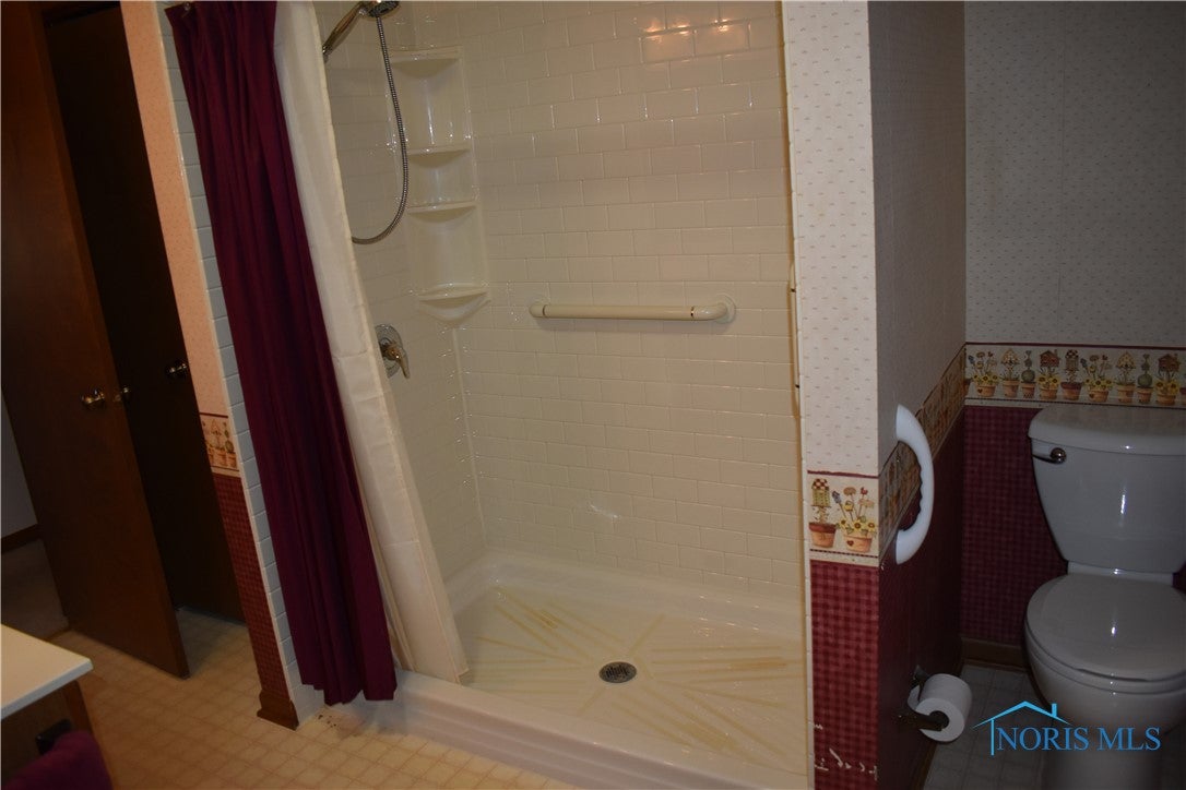8441 Monclova Road Monclova, OH 43542 - Photo 30 of 42 Gallery Image 30
