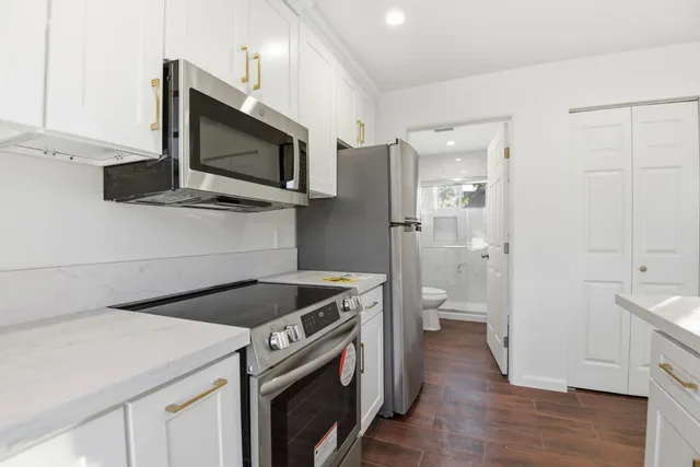 $1,925 | 648 Anita Street, Unit 1, Monrovia, CA 91016