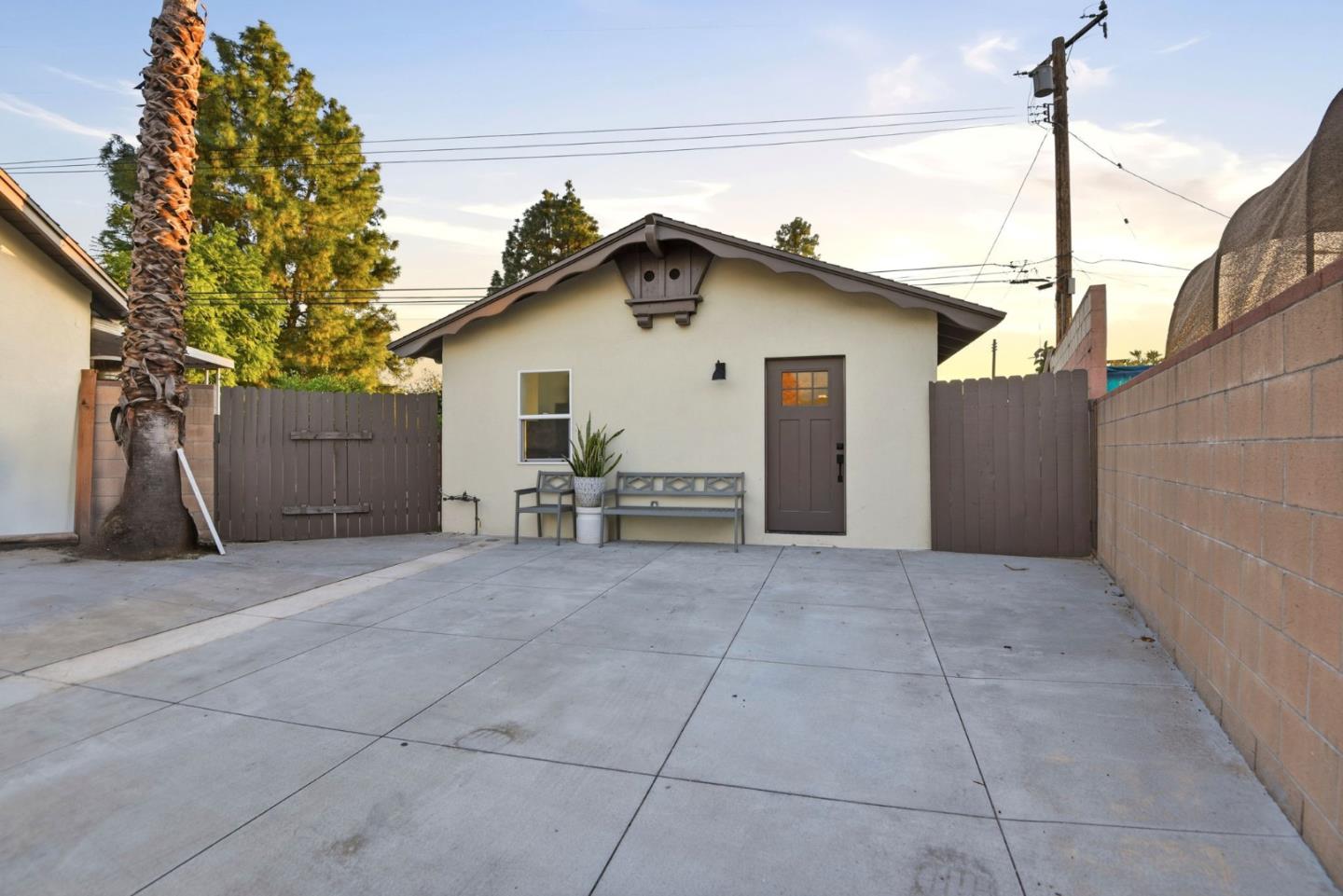 648 Anita Street, Unit 1 Monrovia, CA 91016 - Photo 16 of 16