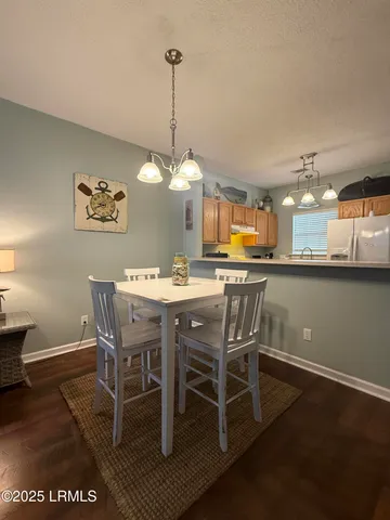 $1,800 | 1105 13th Street, Unit E, Port Royal, SC 29935