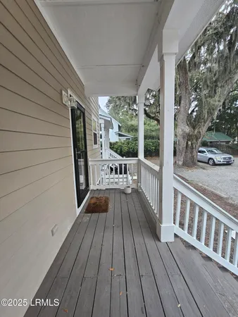 $1,800 | 1105 13th Street, Unit E, Port Royal, SC 29935