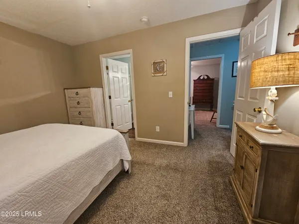 $1,800 | 1105 13th Street, Unit E, Port Royal, SC 29935