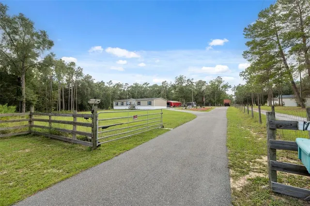 $409,900 | 16481 Oakview Drive, Brooksville, FL 34601